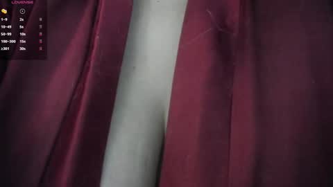 Call me Zoe  online show from 10/13/25, 10:54