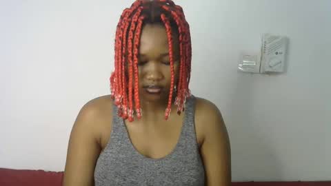 Snapshot of dollyplum chatting on 10/03/25, 10:56 Cushey online show from 10/03/25, 10:56