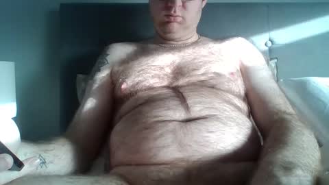 dom91070 online show from 10/15/25, 08:03