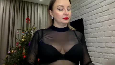 DOM MUMMY online show from 01/02/25, 06:12