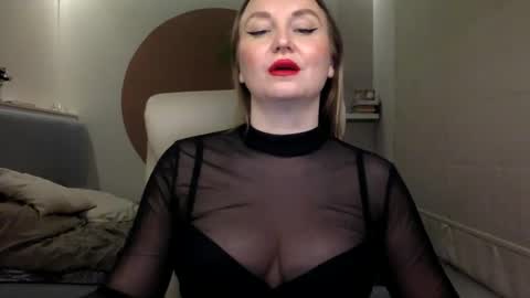 DOM MUMMY online show from 01/18/25, 03:38