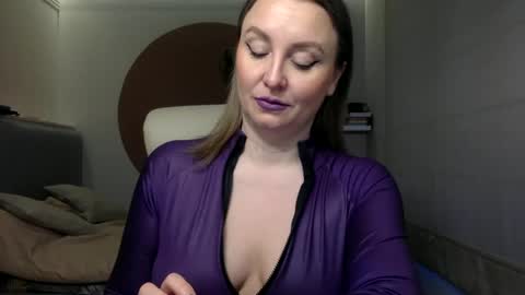 DOM MUMMY online show from 02/18/25, 06:26