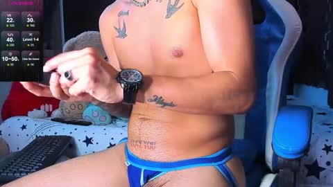 Snapshot of domenique_stoll chatting on 10/09/25, 11:47 DAVID 3 online show from 10/09/25, 11:47