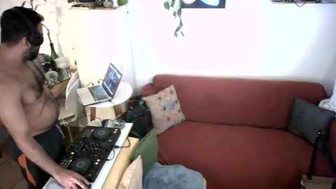 all fetishes online show from 09/29/25, 11:53