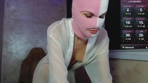 Snapshot of domiiniicana chatting on 09/17/25, 11:50 domiiniicana online show from 09/17/25, 11:50