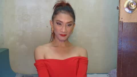Snapshot of domina_sabrina chatting on 12/10/24, 02:17 domina_sabrina online show from 12/10/24, 02:17