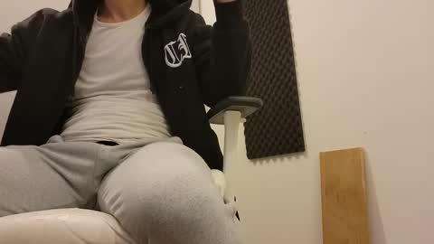 Snapshot of dominance chatting on 11/30/25, 02:10 Master Dominance online show from 11/30/25, 02:10