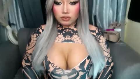 Snapshot of dominant10inchcock chatting on 11/18/25, 09:47 dominant10inchcock online show from 11/18/25, 09:47