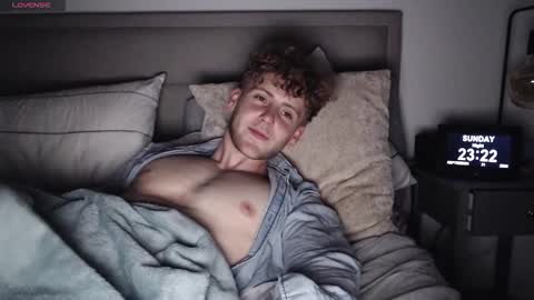 Alex...  online show from 09/21/25, 10:22