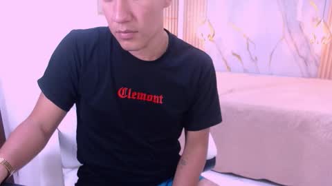 Snapshot of dominantboy4 chatting on 03/21/26, 03:04 domi online show from 03/21/26, 03:04