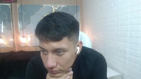 Snapshot of dominantboy4 chatting on 04/28/26, 09:31 domi online show from 04/28/26, 09:31