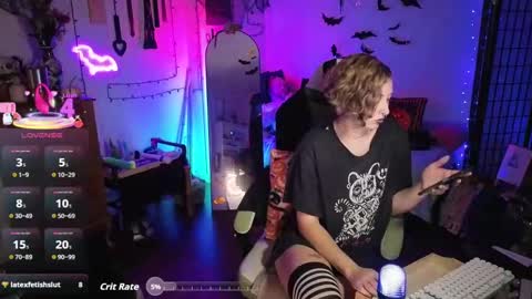 Bigbearnbunnyboy online show from 11/06/25, 11:37