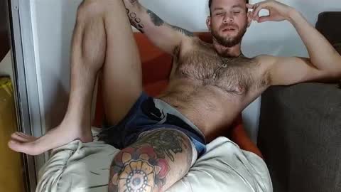 Snapshot of dominantthewolf chatting on 03/08/26, 02:04 Logan - INDEPENDET MODEL online show from 03/08/26, 02:04