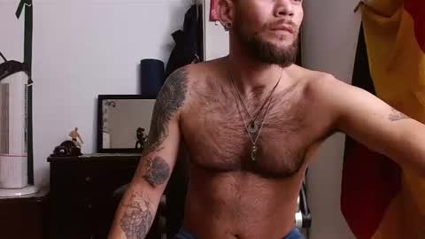 Snapshot of dominantthewolf chatting on 06/11/26, 11:41 Logan - INDEPENDET MODEL online show from 06/11/26, 11:41