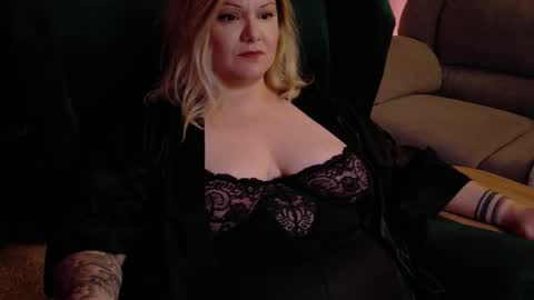 SADE online show from 11/25/25, 10:32