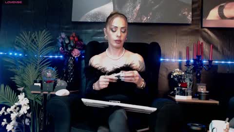 Dominatrix Eve online show from 01/04/25, 09:09