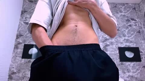 Dominic online show from 10/31/25, 11:44