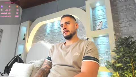 dominic de luca online show from 11/18/25, 02:39