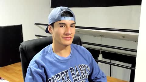 Your real love online show from 11/07/25, 01:49