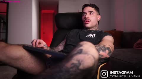 Snapshot of dominic_sullivan1 chatting on 10/07/25, 04:53 Dominic Sullivan online show from 10/07/25, 04:53