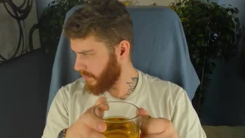 Snapshot of dominic_tore chatting on 11/15/25, 08:49 Dominic online show from 11/15/25, 08:49