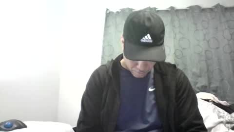 Snapshot of dominicanorico chatting on 02/11/25, 08:42 luis online show from 02/11/25, 08:42