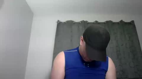 Snapshot of dominicanorico chatting on 10/14/25, 07:03 luis online show from 10/14/25, 07:03