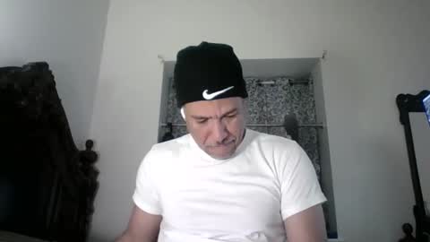 Snapshot of dominicanorico chatting on 04/04/26, 06:16 luis online show from 04/04/26, 06:16