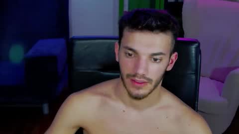 Snapshot of dominicvalente chatting on 11/04/25, 10:09 dominicvalente online show from 11/04/25, 10:09