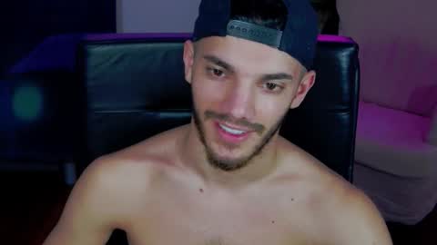 Snapshot of dominicvalente chatting on 11/12/25, 09:03 dominicvalente online show from 11/12/25, 09:03