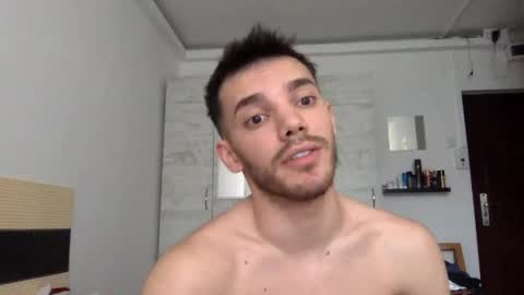 dominicvalente online show from 05/25/26, 02:23