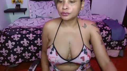  D O M I N K  online show from 02/18/26, 09:22
