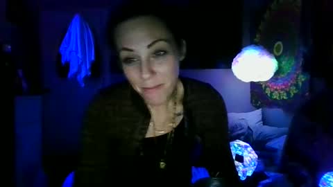 dominocryeux online show from 09/21/25, 09:33