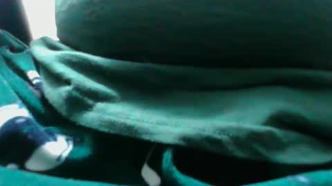 Dominique online show from 09/17/25, 06:48