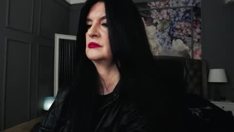 Dom Melisa online show from 10/20/25, 07:47