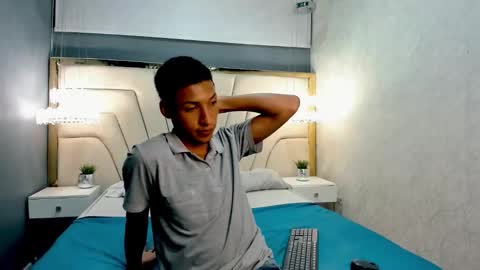 Domminick18 online show from 09/27/25, 07:30