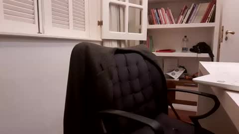 Snapshot of domruanjf chatting on 09/23/25, 02:03 Dom Ruan CF online show from 09/23/25, 02:03