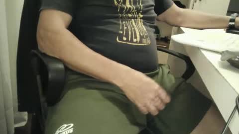 Snapshot of domruanjf chatting on 10/10/25, 03:38 Dom Ruan CF online show from 10/10/25, 03:38