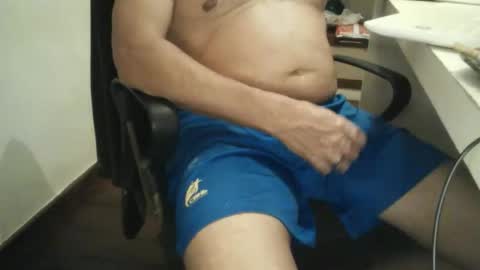 Snapshot of domruanjf chatting on 10/30/25, 01:29 Dom Ruan CF online show from 10/30/25, 01:29