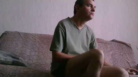 Snapshot of donalvafd chatting on 09/19/25, 11:00 donalvafd online show from 09/19/25, 11:00