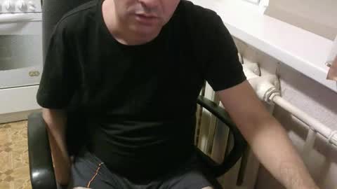 Snapshot of donalvafd chatting on 10/01/25, 06:47 donalvafd online show from 10/01/25, 06:47