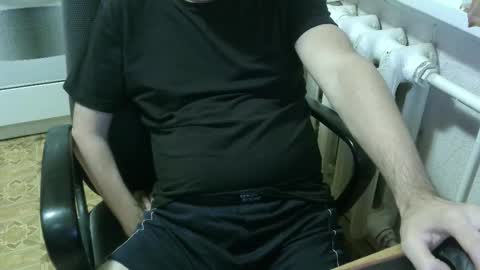 Snapshot of donalvafd chatting on 10/12/25, 05:45 donalvafd online show from 10/12/25, 05:45