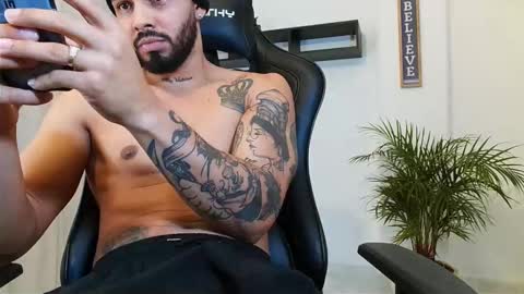 Snapshot of donn_cruz chatting on 10/02/25, 05:31 Victor online show from 10/02/25, 05:31