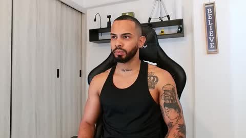 Snapshot of donn_cruz chatting on 11/17/25, 02:23 Victor online show from 11/17/25, 02:23