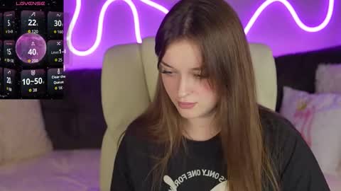 DONNA online show from 11/03/25, 08:10