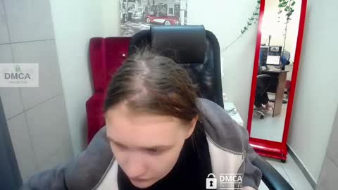 Snapshot of donnasia chatting on 06/05/26, 07:58 Sia online show from 06/05/26, 07:58