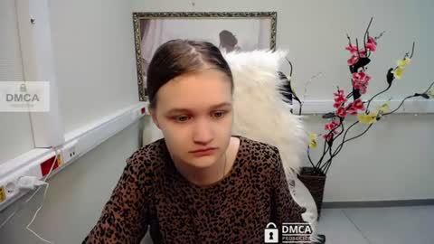 Sia online show from 06/28/26, 06:19
