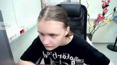 Sia online show from 07/13/26, 11:13