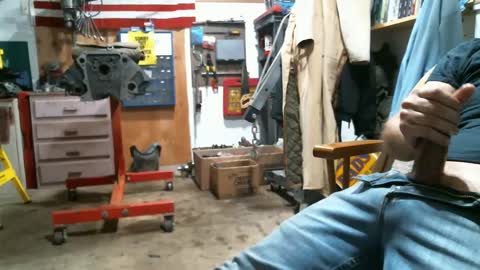 Snapshot of donniestone chatting on 09/20/25, 02:07 donniestone online show from 09/20/25, 02:07