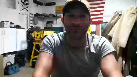 Snapshot of donniestone chatting on 10/14/25, 03:02 donniestone online show from 10/14/25, 03:02